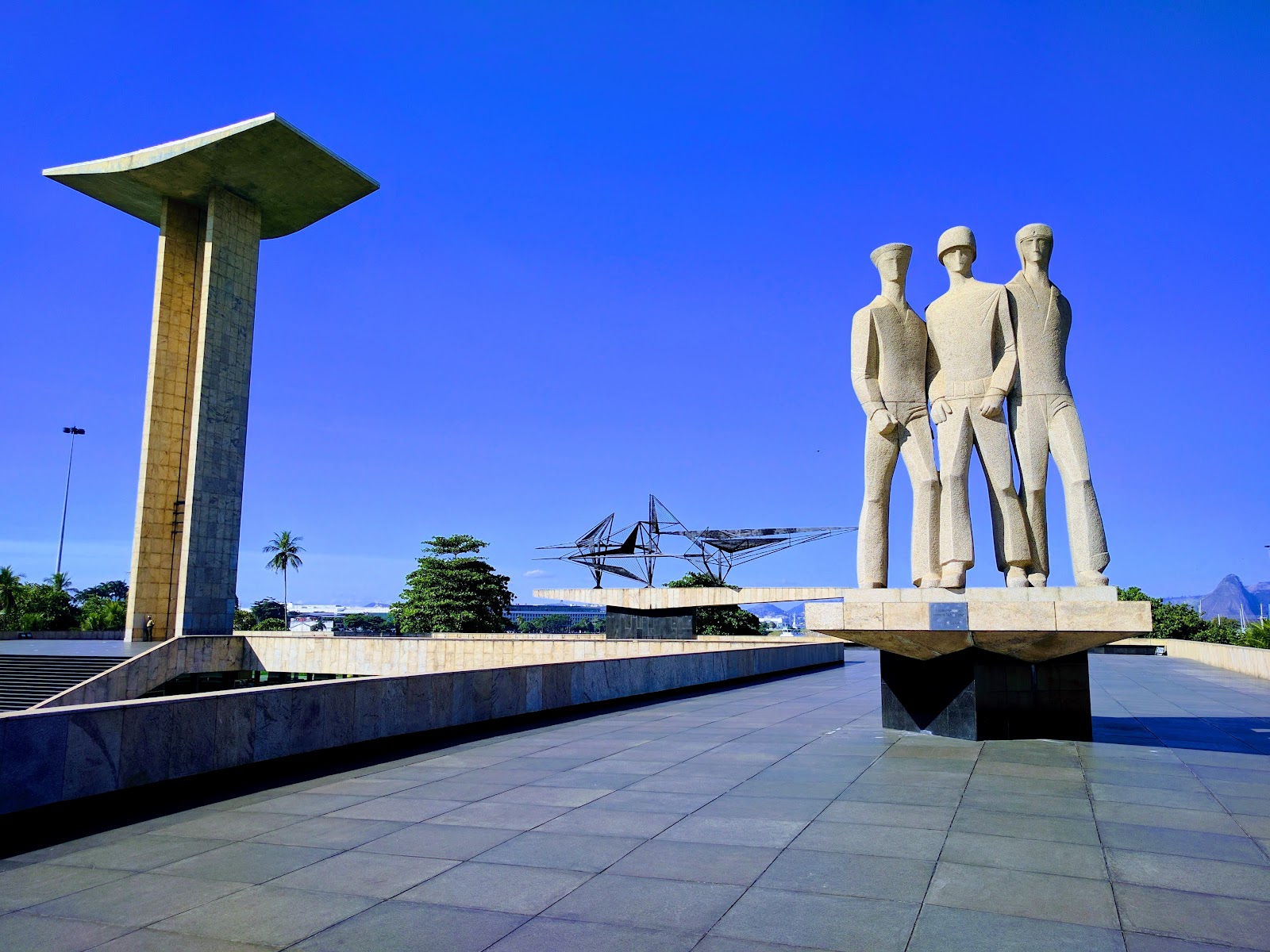 Monumento Nacional aos Mortos da Segunda Guerra Mundial