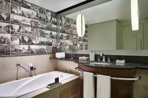 Renaissance Sao Paulo Hotel