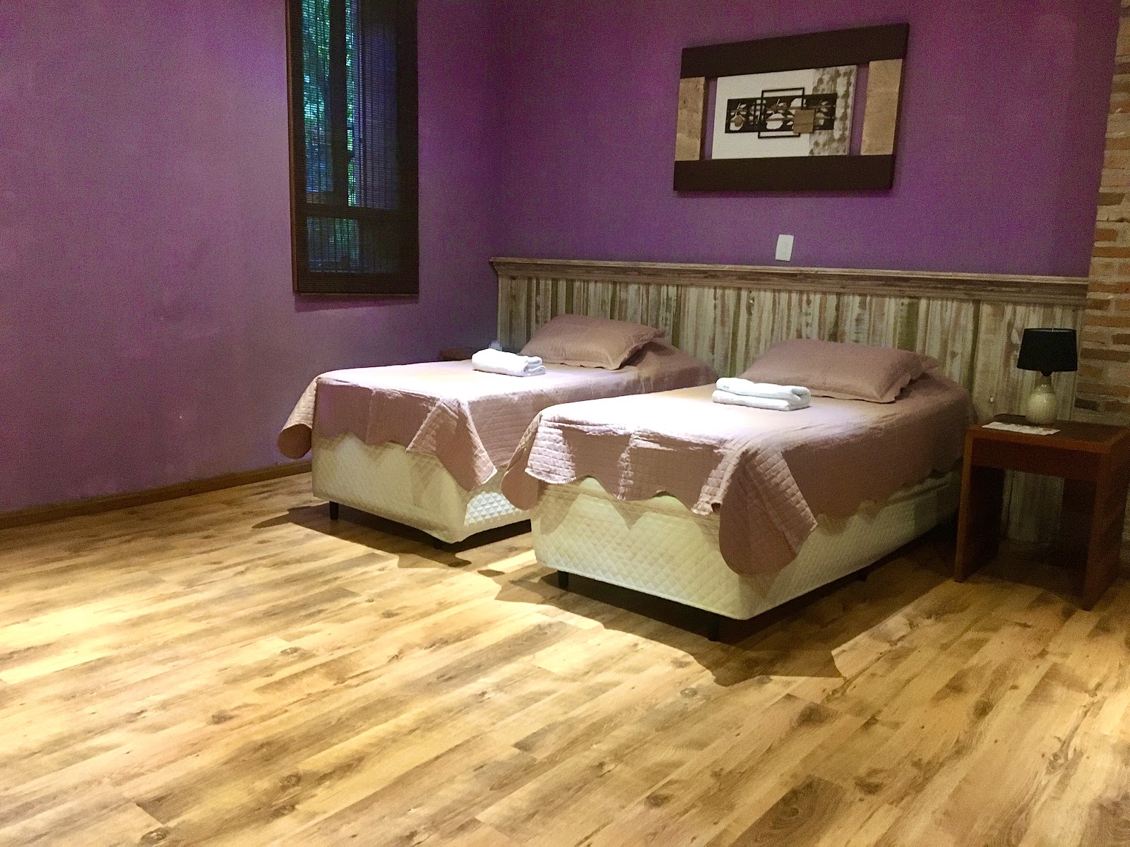 Tajj Hotel e Restaurante